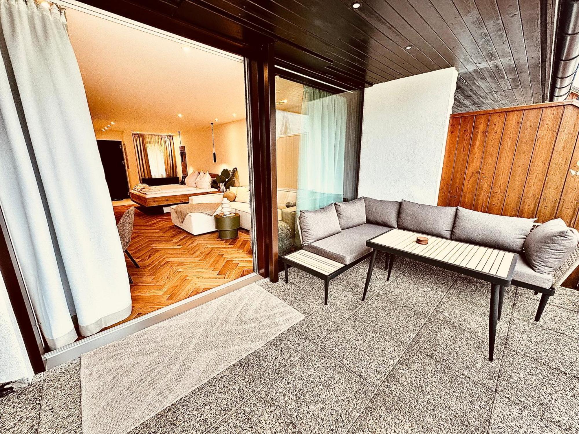 Das Alpenzeit Appartement Mit Just Private Terrasse (Adults Only) باد اوسي المظهر الخارجي الصورة